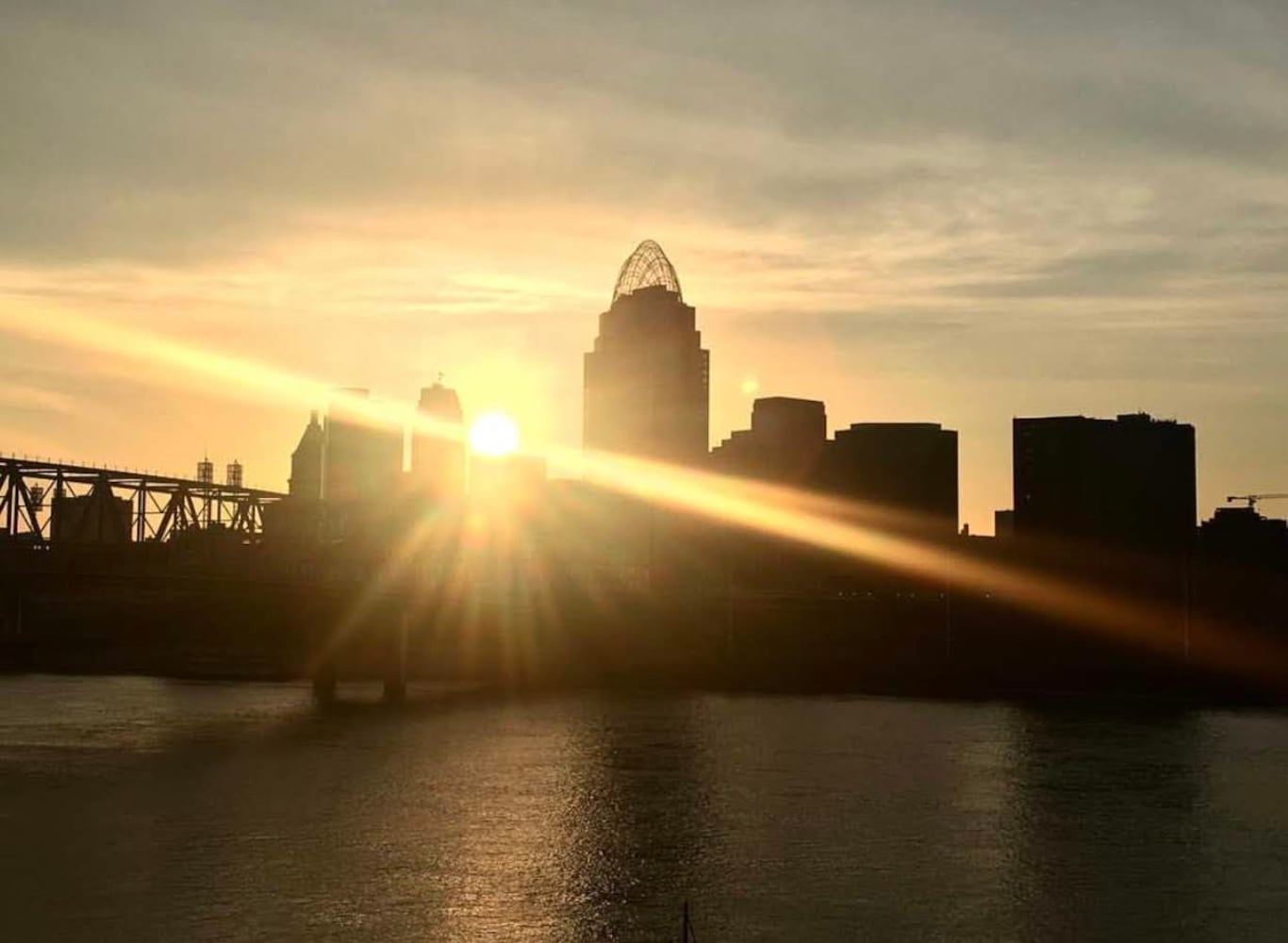 Queen City wins hearts