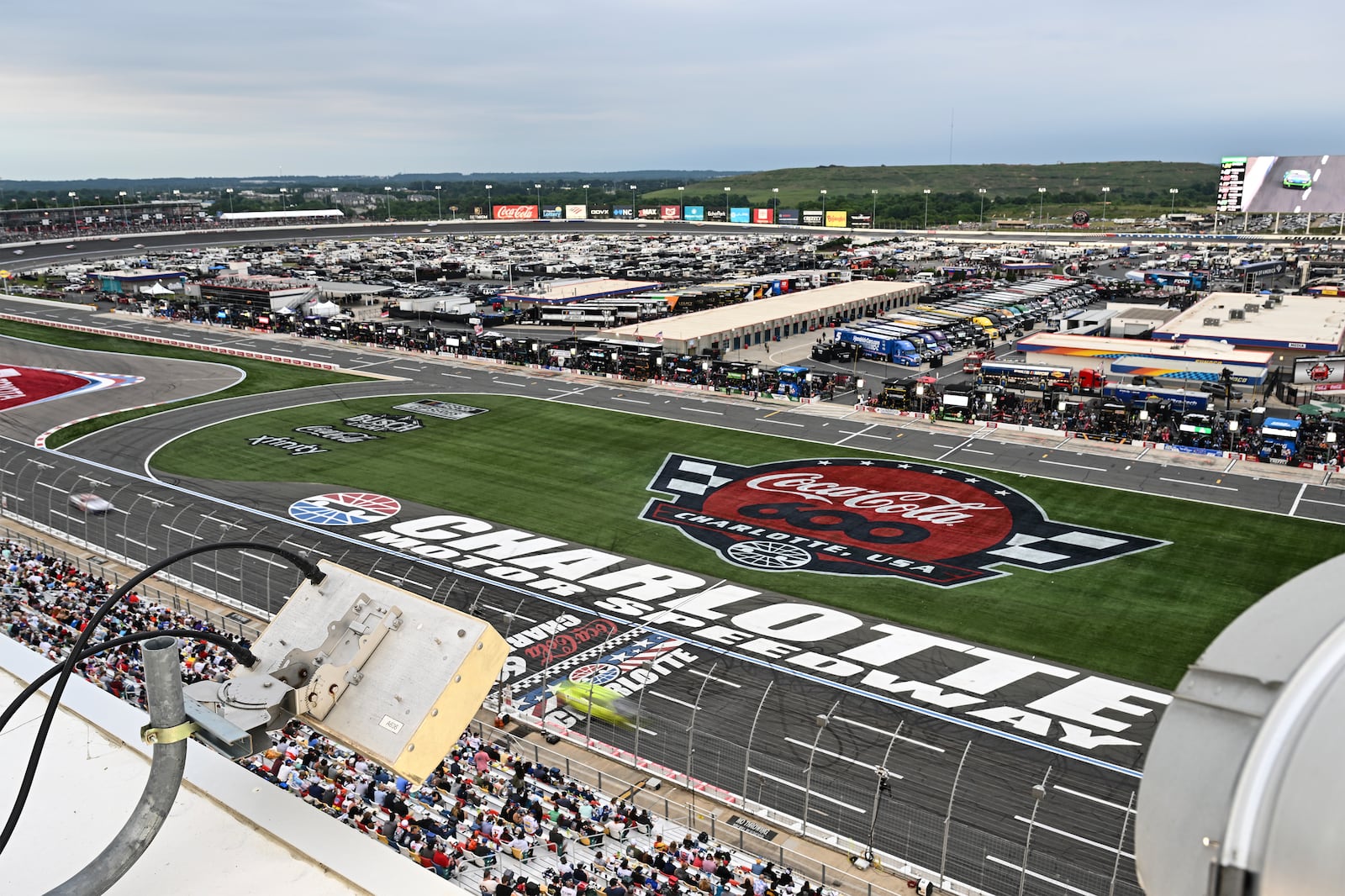 Drivers compete down the front stretch during a NASCAR Cup Series auto race at Charlotte Motor Speedway, Sunday, May 25, 2025, in Concord, N.C. (AP Photo/Matt Kelley)