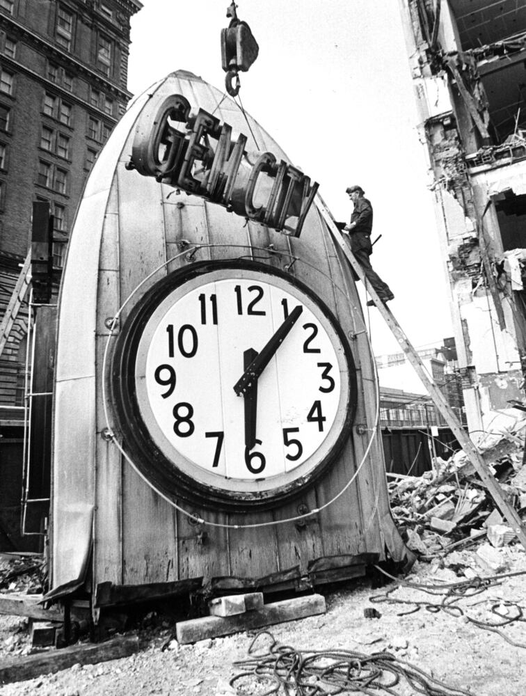 Callahan clock