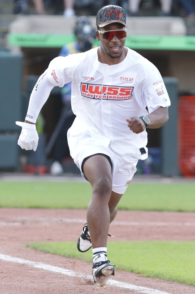 Logan Wilson Celebrity Softball Game 061125 DDN