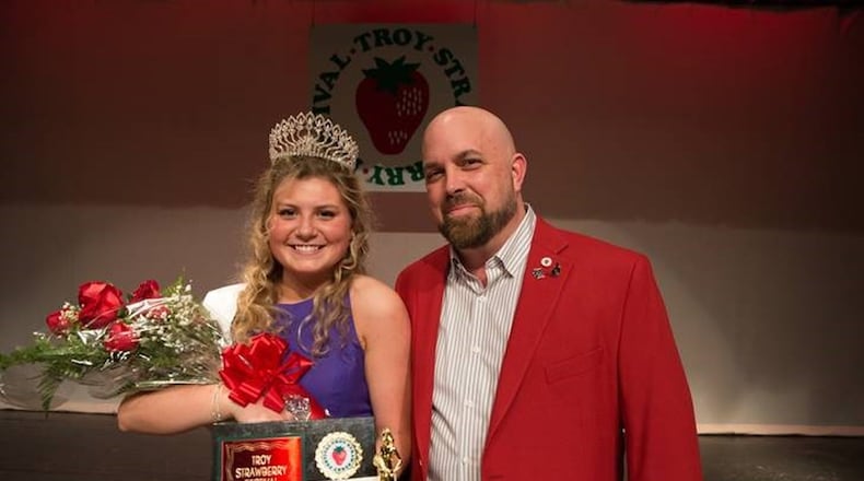 Eric Roetter, right, 2018 festival chairman, congratulates 2018 festival queen Brooke Klopfenstein following the annual queen s pageant. CONTRIBUTED