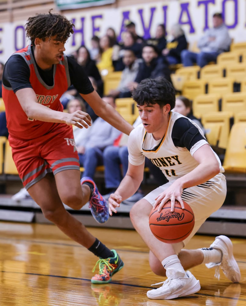 DDN 022726 Troy Sidney BBK