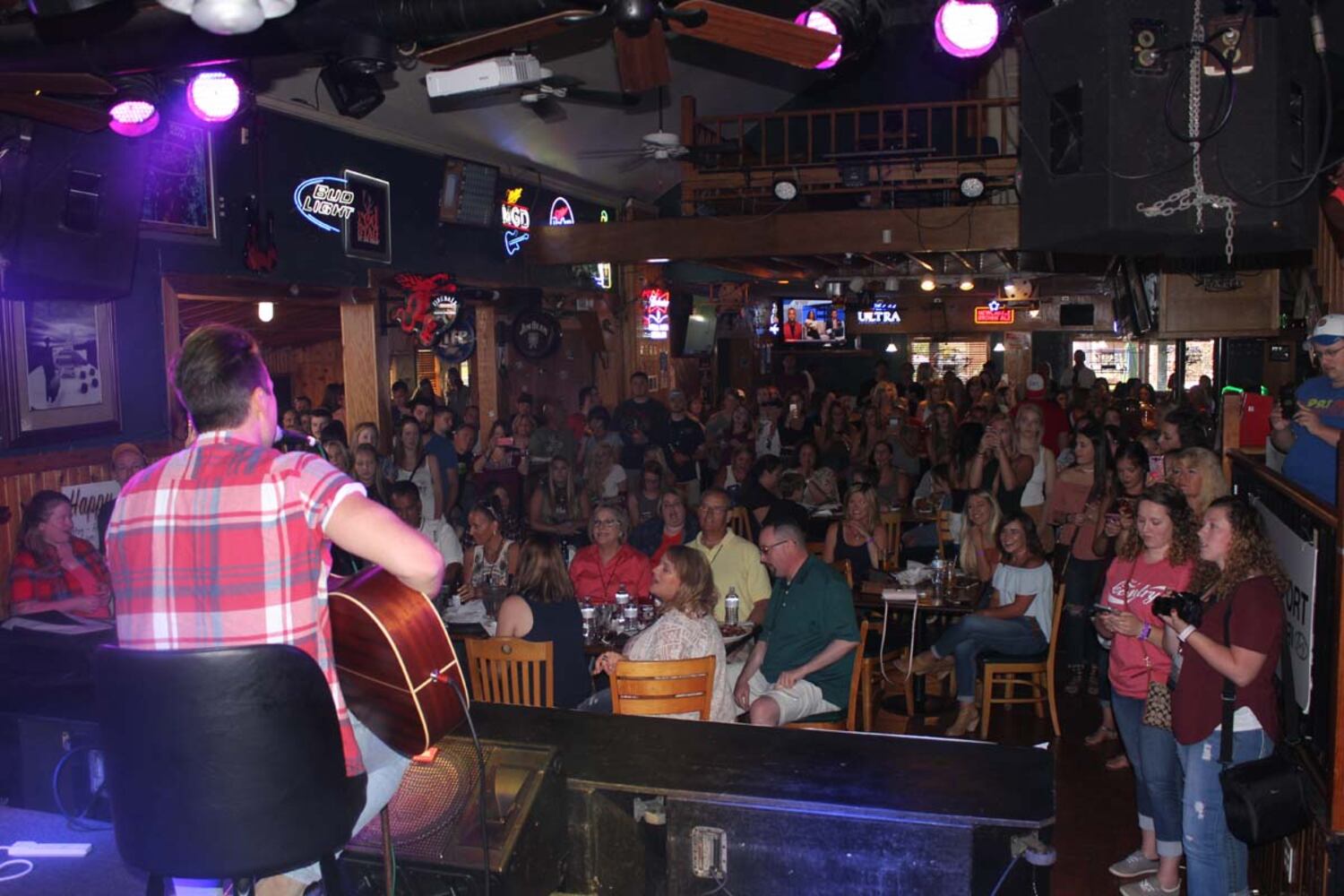 Unplugged: See your photos with Russell Dickerson