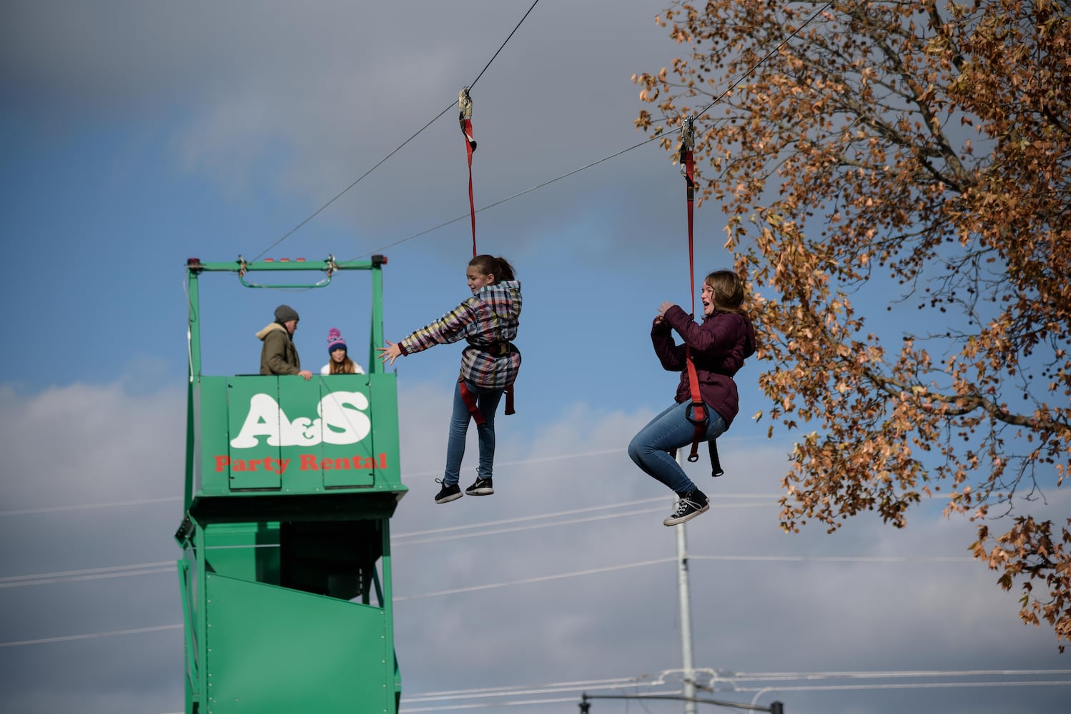 PHOTOS: Did we spot you at the Christmas in Historic Springboro Festival?
