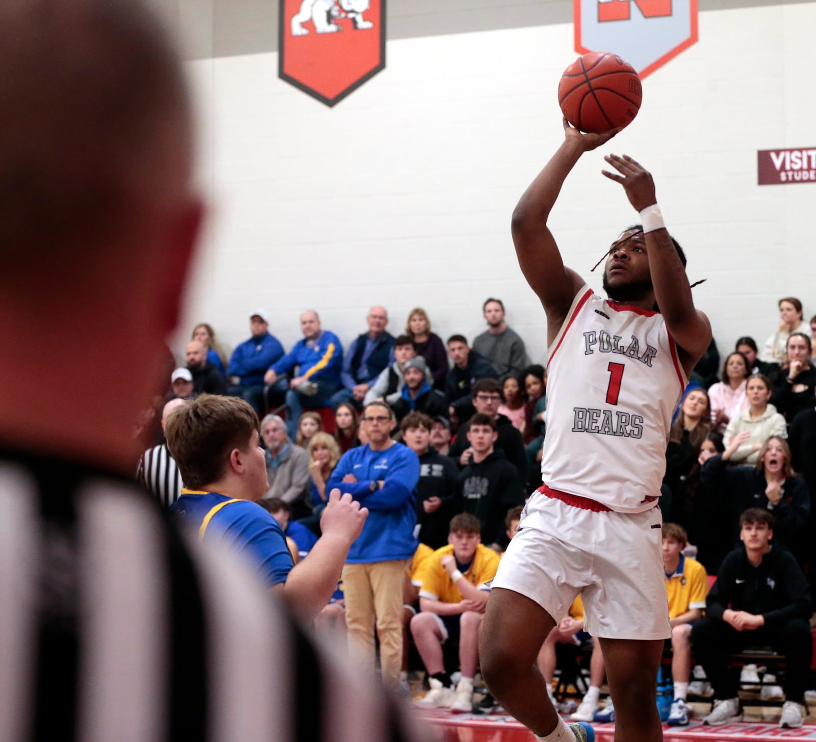Northridge's Deonte Smith finds room along the basline for a layup. Northridge defeated Lehman Catholic 86-47 on Friday, Jan. 16, 2026.. STEVEN WRIGHT / STAFF