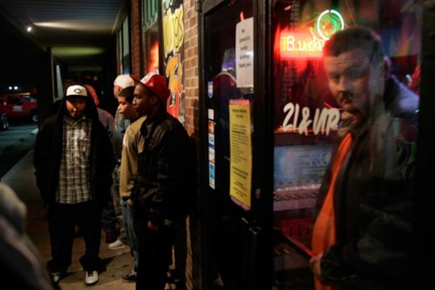 'Girls Gone Wild' visits area bar