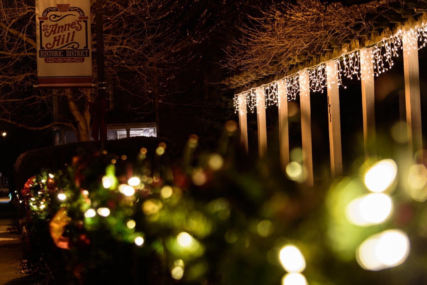 PHOTOS: Holiday on the Hill in the St. Anne's Hill Historic District