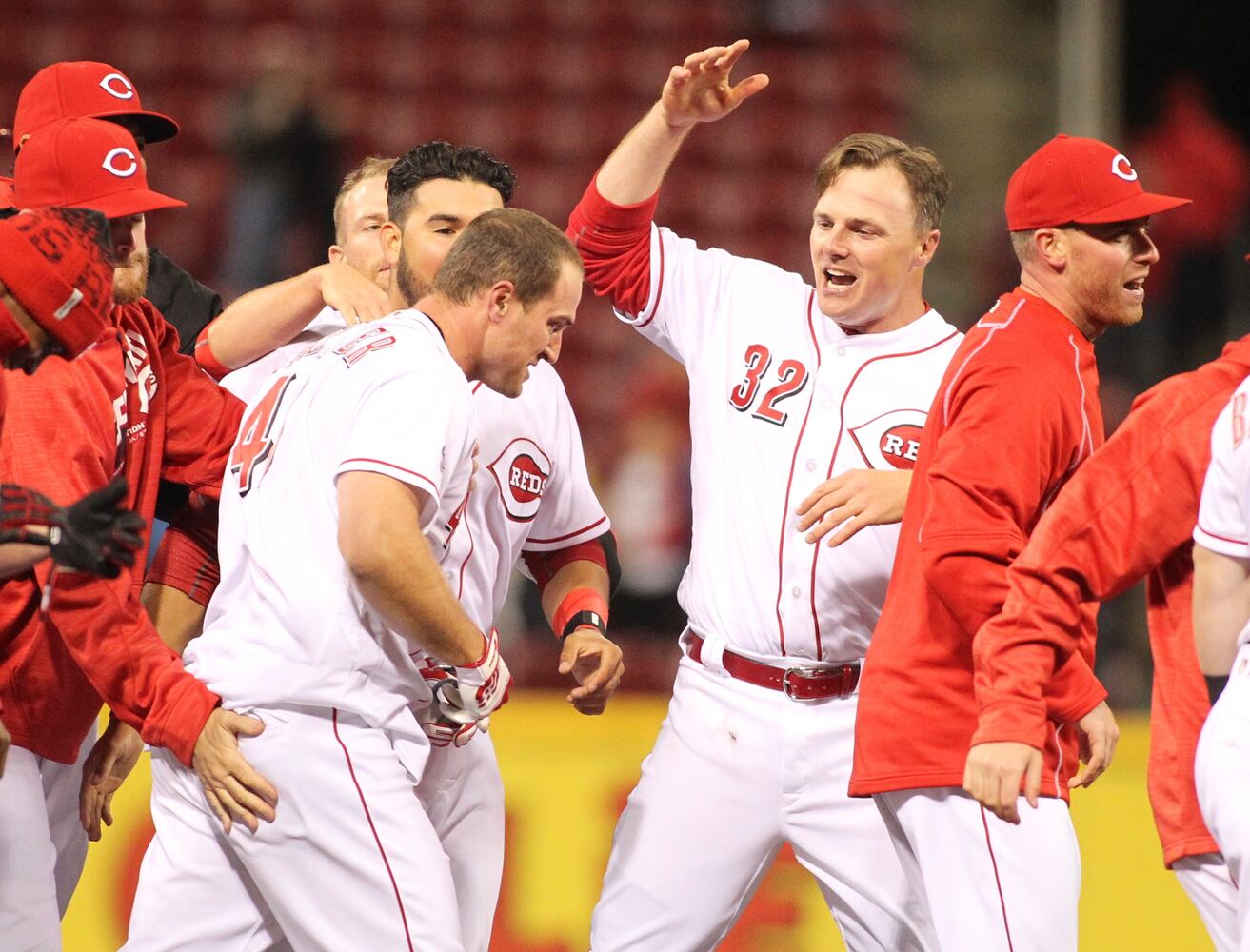Reds vs. Phillies: April 6