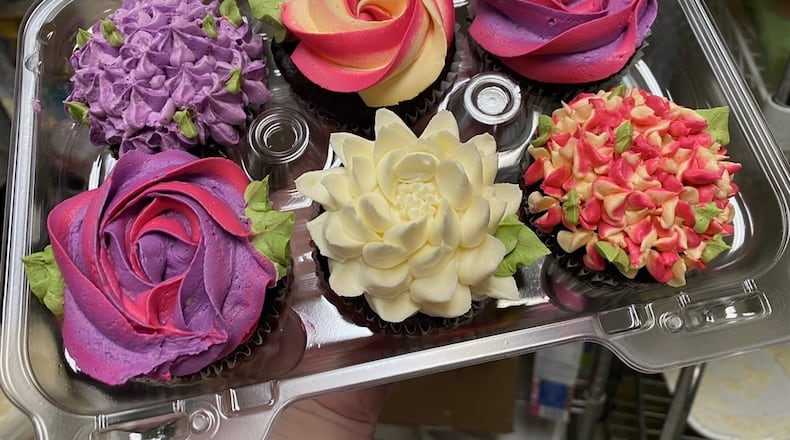 RachelBakes & Co is known for its wedding cakes, drip/sprinkle cakes, floral cupcakes and making cake look like other foods. PHOTO COURTESY: RACHEL OWENS