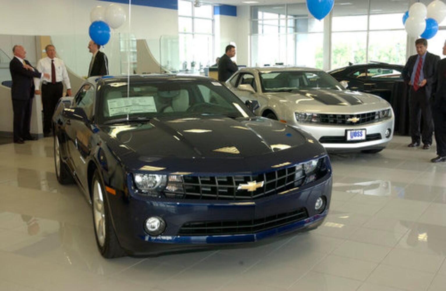 Voss Chevrolet opens all-new facility