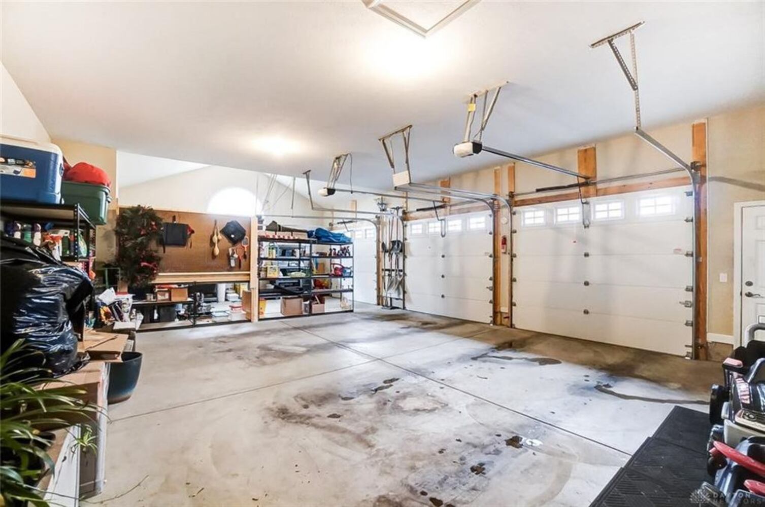 PHOTOS: Centerville-area home has 1.78 acres  nestled among trees