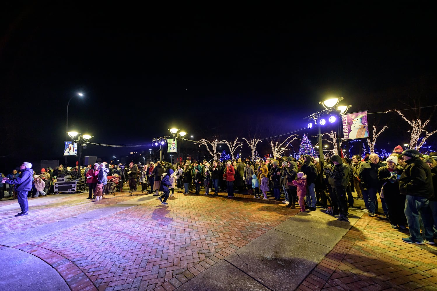 PHOTOS: 2025 Kettering Mayor's Tree Lighting at Lincoln Park Civic Commons