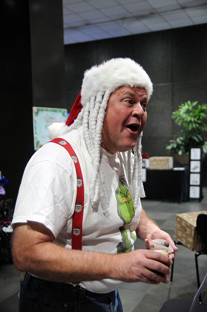 PHOTOS: Beery Christmas beer tasting helps ring in the holiday season