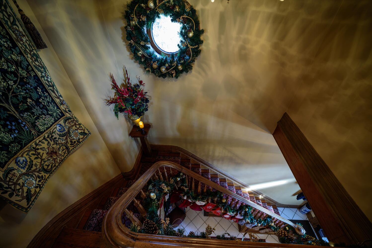PHOTOS: The Oregon Historic District’s Virtual Grand Holiday Tour of Homes