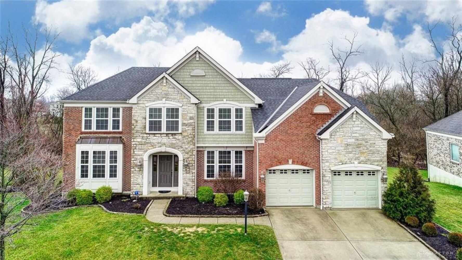 PHOTOS: Centerville luxury home listed on market
