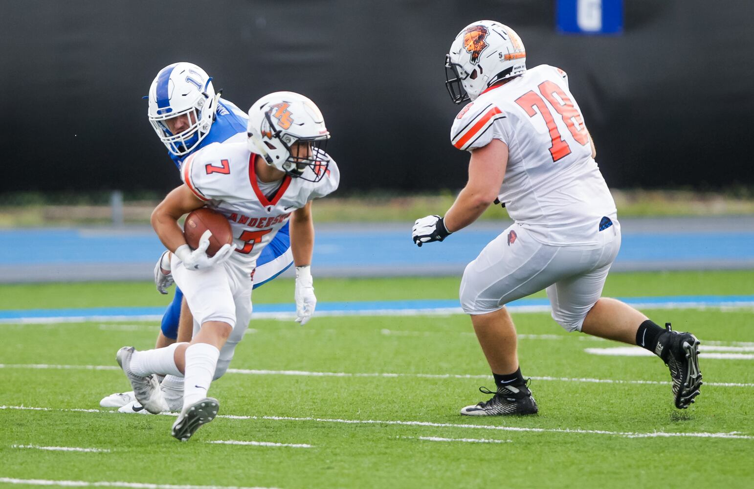 Hamilton Big Blue Football beats Anderson