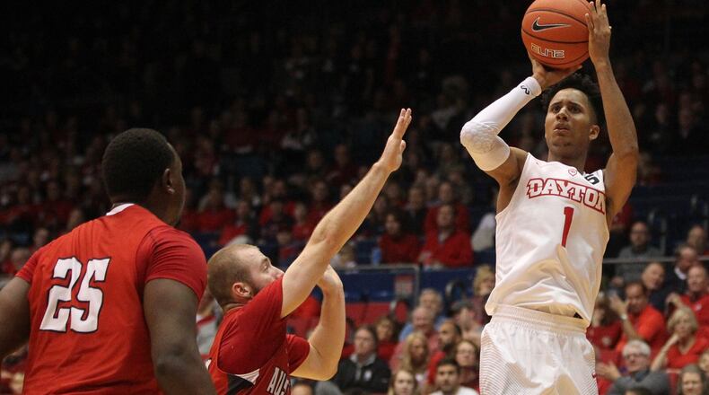 Dayton’s Darrell Davis shoots against Austin Peay on Friday, Nov. 11, 2016, at UD Arena. David Jablonski/Staff
