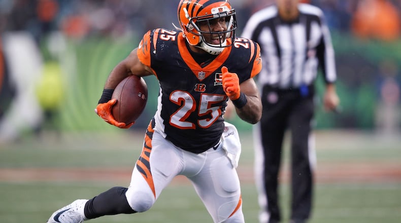 CINCINNATI, OH - DECEMBER 24: Giovani Bernard #25 of the Cincinnati Bengals runs with the ball against the Detroit Lions during the second half at Paul Brown Stadium on December 24, 2017 in Cincinnati, Ohio. (Photo by Joe Robbins/Getty Images)