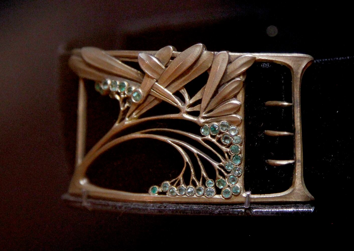 PHOTOS: Sneak peek inside the Dayton Art Institute’s gorgeous 20th century art jewelry exhibition