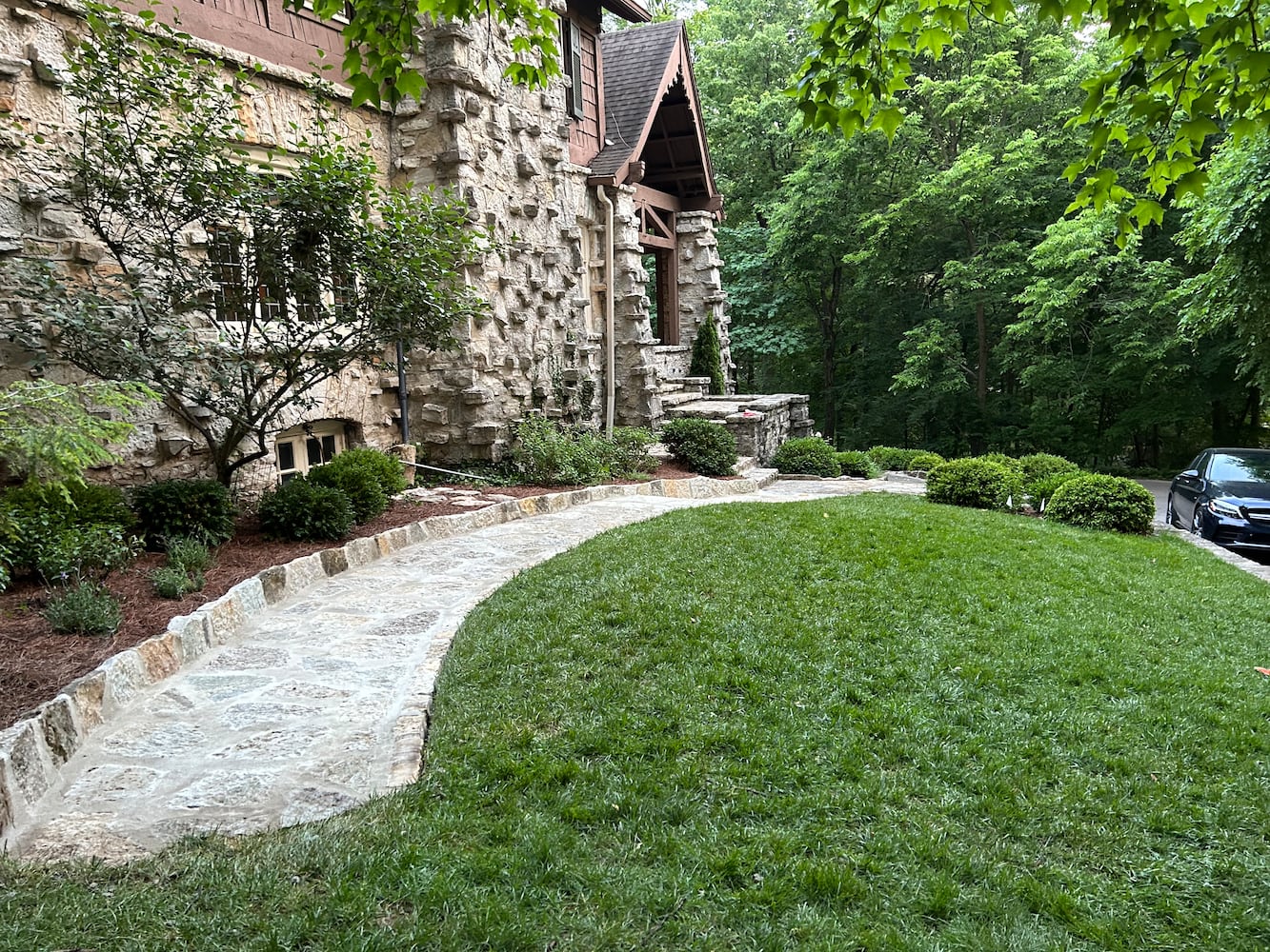 Sarena Kelley Oakwood Avenue