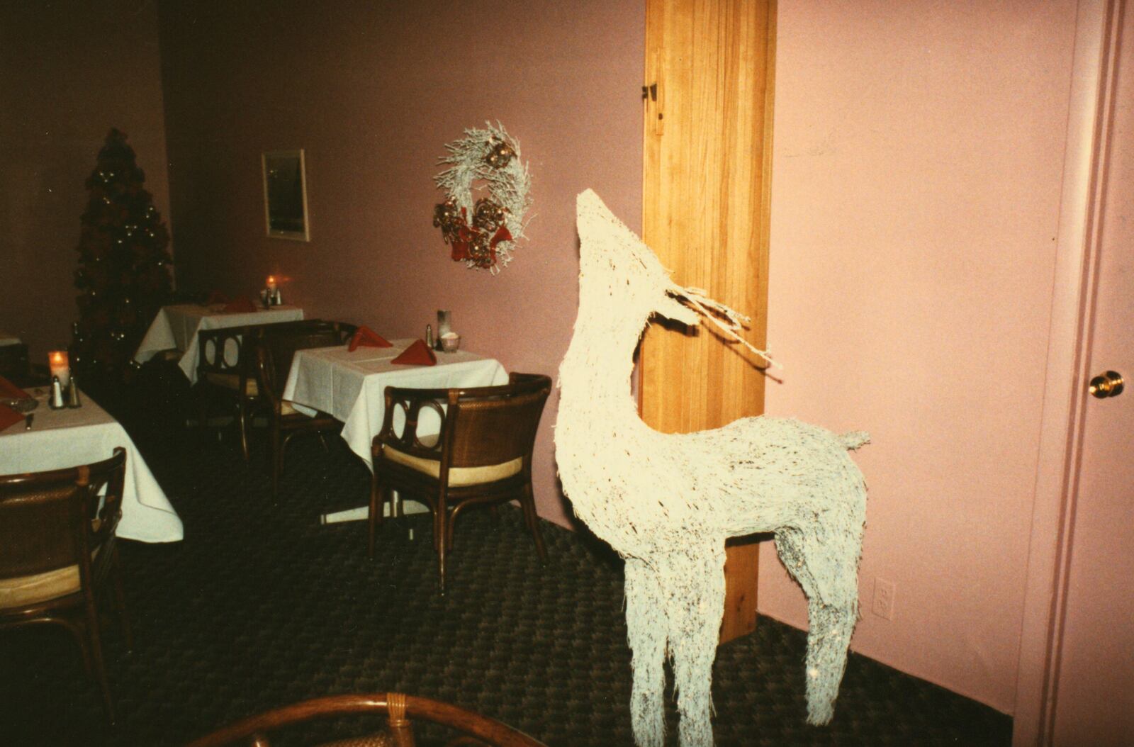 Rike's reindeer in Lazarus (formerly Rike's) dining room in downtown Dayton, 1988 COURTESY OF SPECIAL COLLECTIONS & ARCHIVES, WRIGHT STATE UNIVERSITY