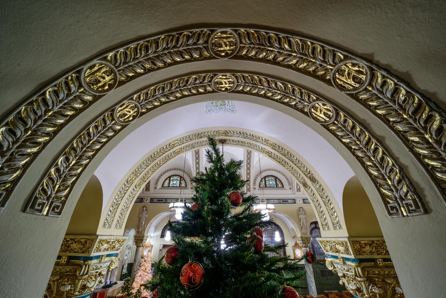PHOTOS: Christmas Eve morning at St. Joseph Catholic Church in downtown Dayton