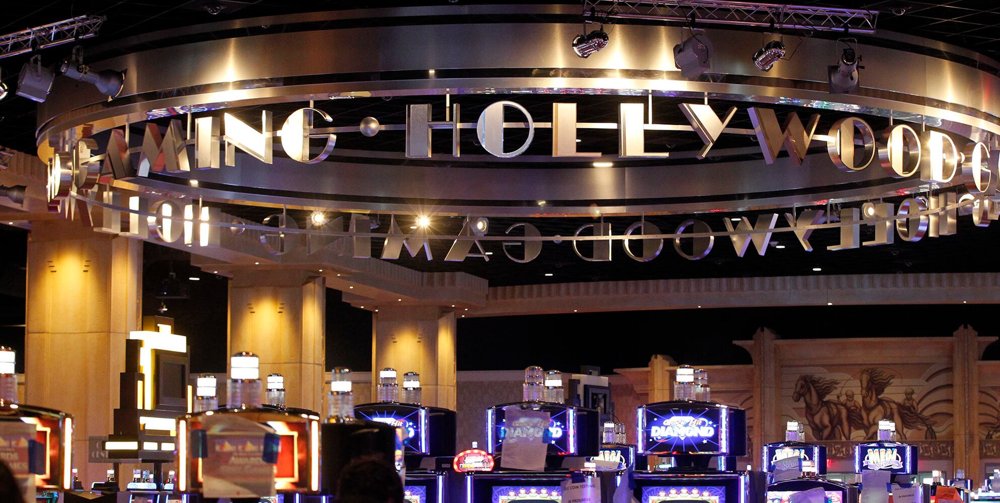 Hollywood Gaming at Dayton Raceway