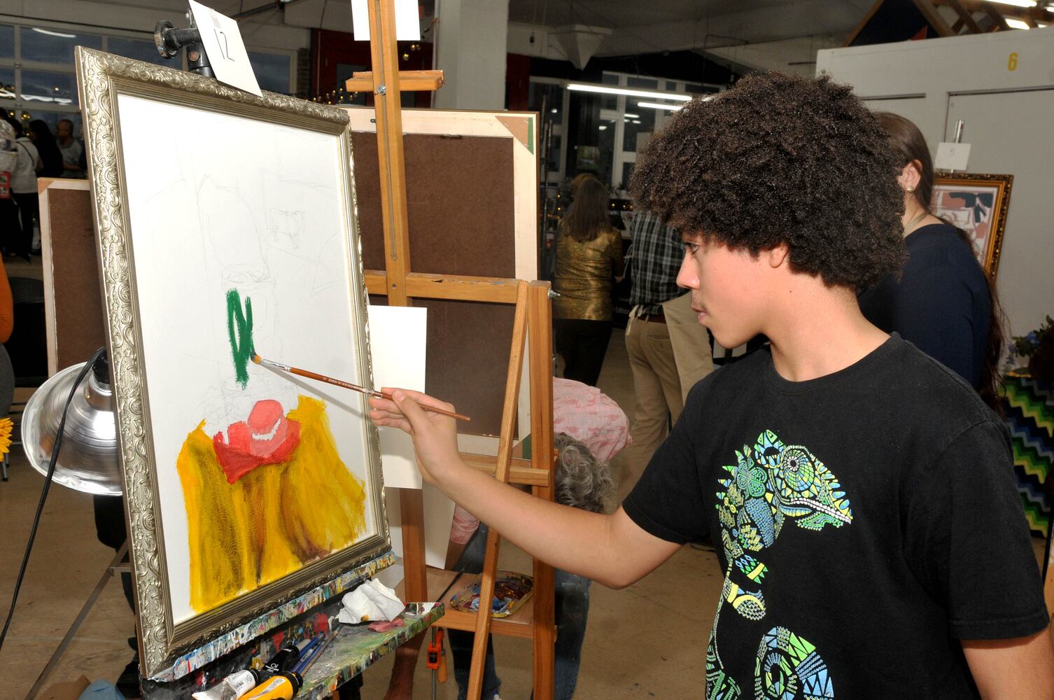 Did we spot you at K12 Gallery and TEJAS's "Art Off 2022"?