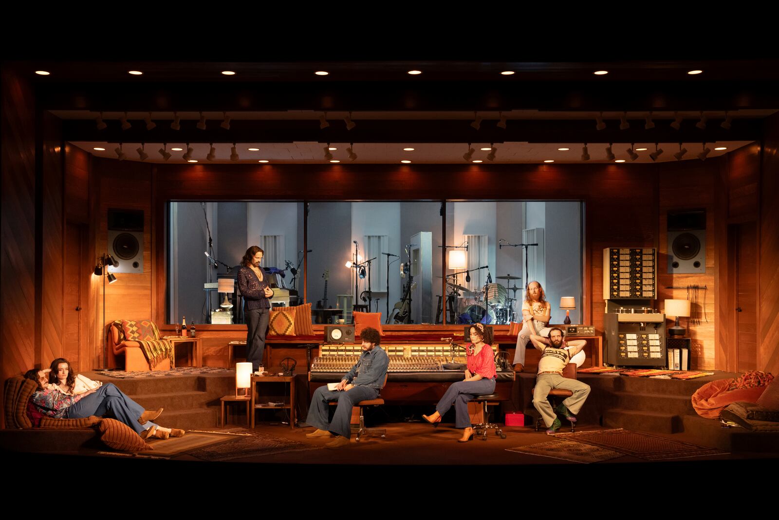 This image released by O&M/DKC shows the cast of "Stereophonic." (Julieta Cervantes/O&M/DKC via AP)