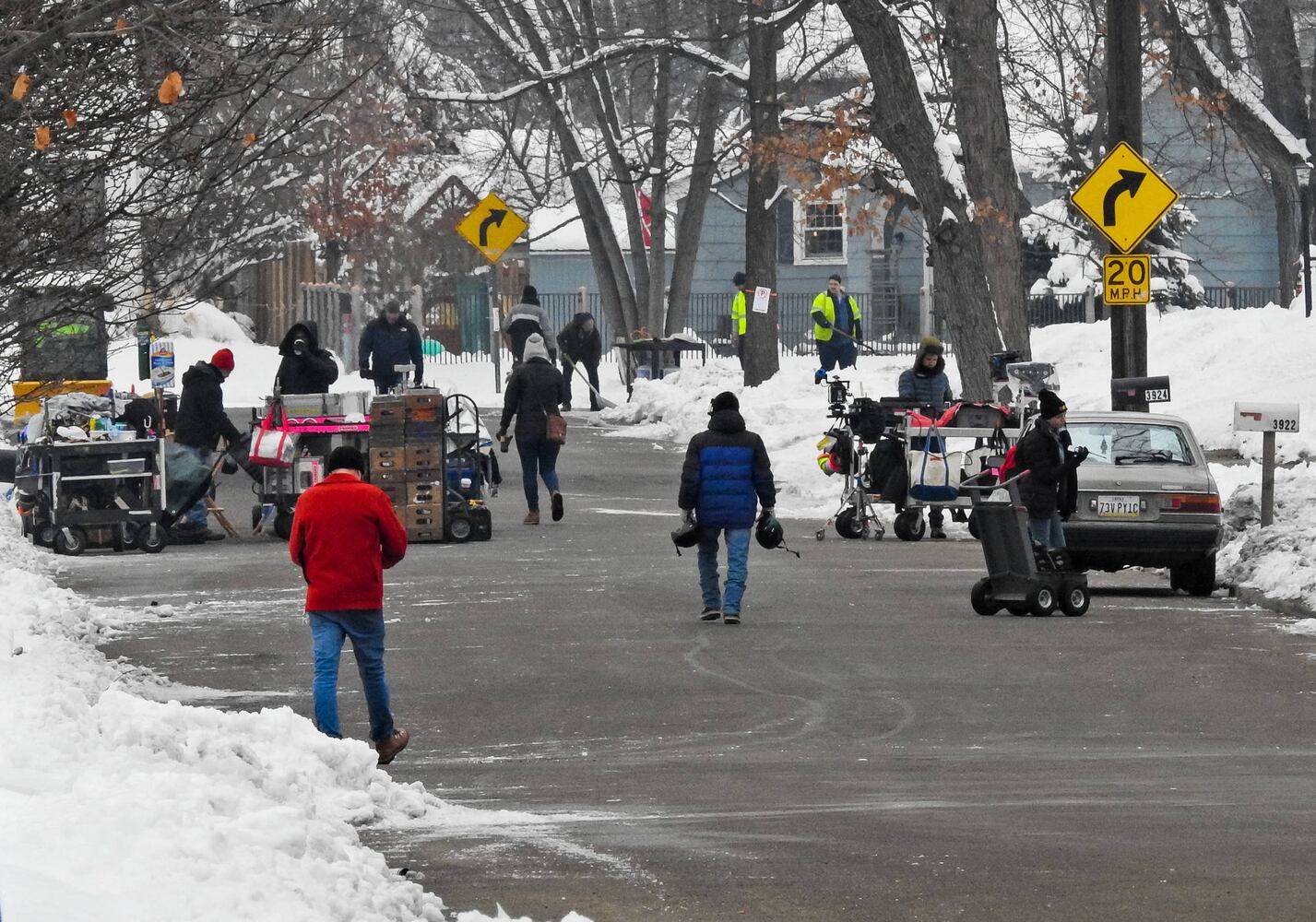 Movie starring Mark Ruffalo and Anne Hathaway filming in Hamilton