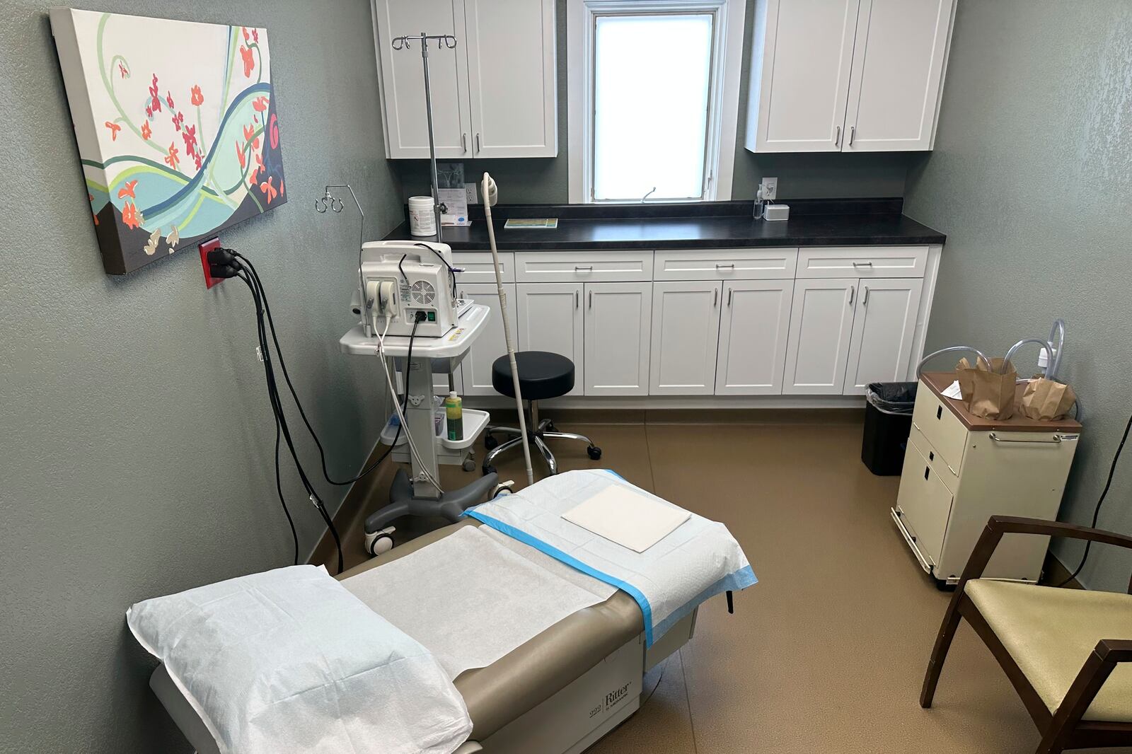 A procedure room at Wellspring Health Access, Wyoming's only abortion clinic, is seen Tuesday, April 8, 2025, in Casper, Wyo. (AP Photo/Mead Gruver)