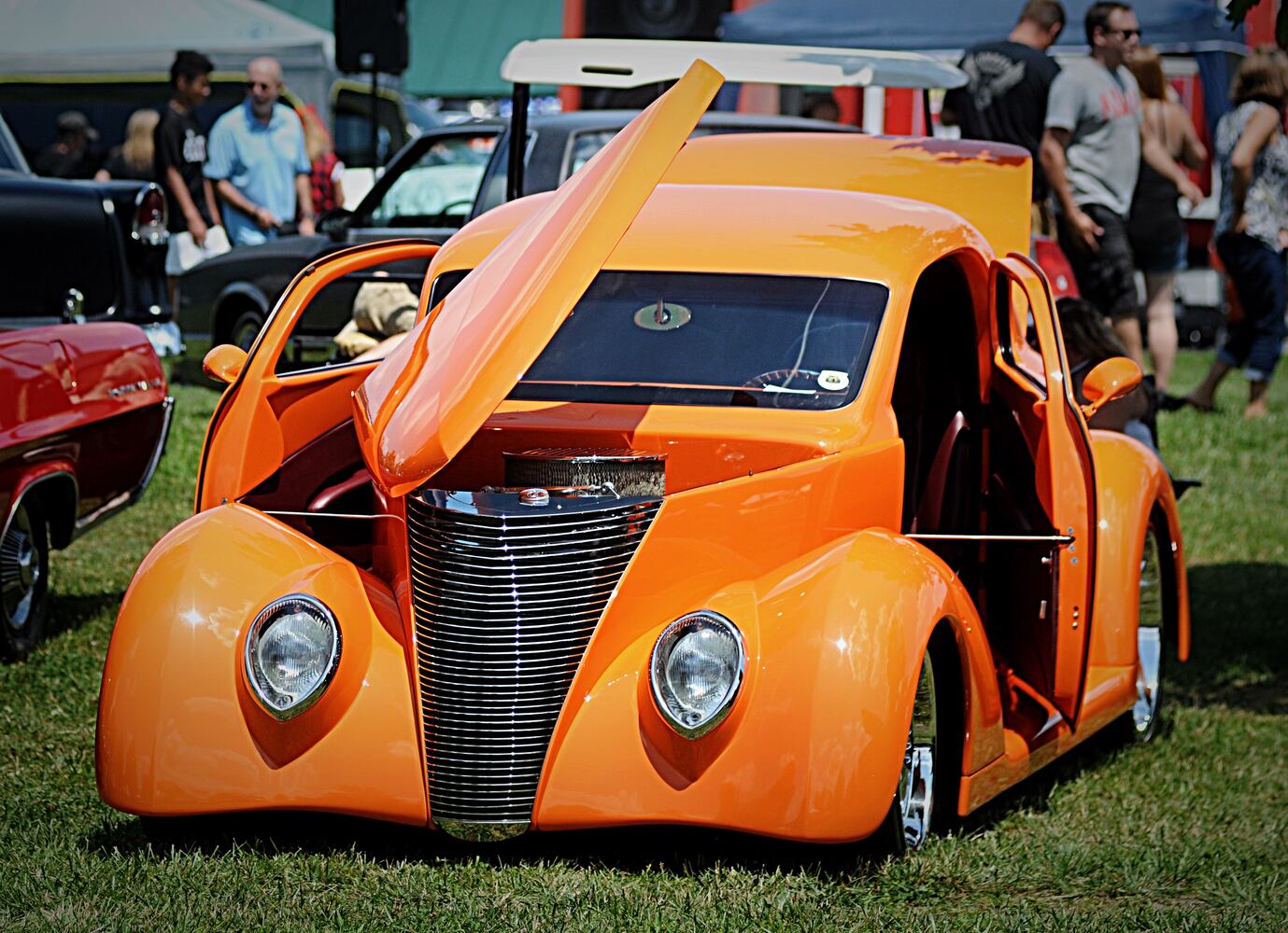 PHOTOS: White Trash and Whitewalls Car Show