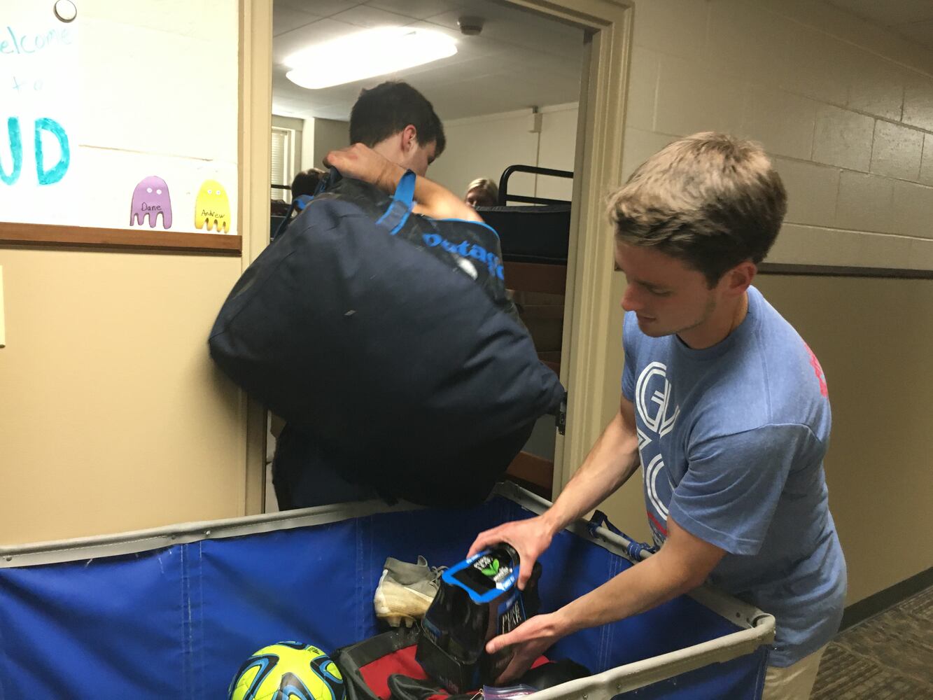 PHOTOS: More than 2K freshmen arrive at UD
