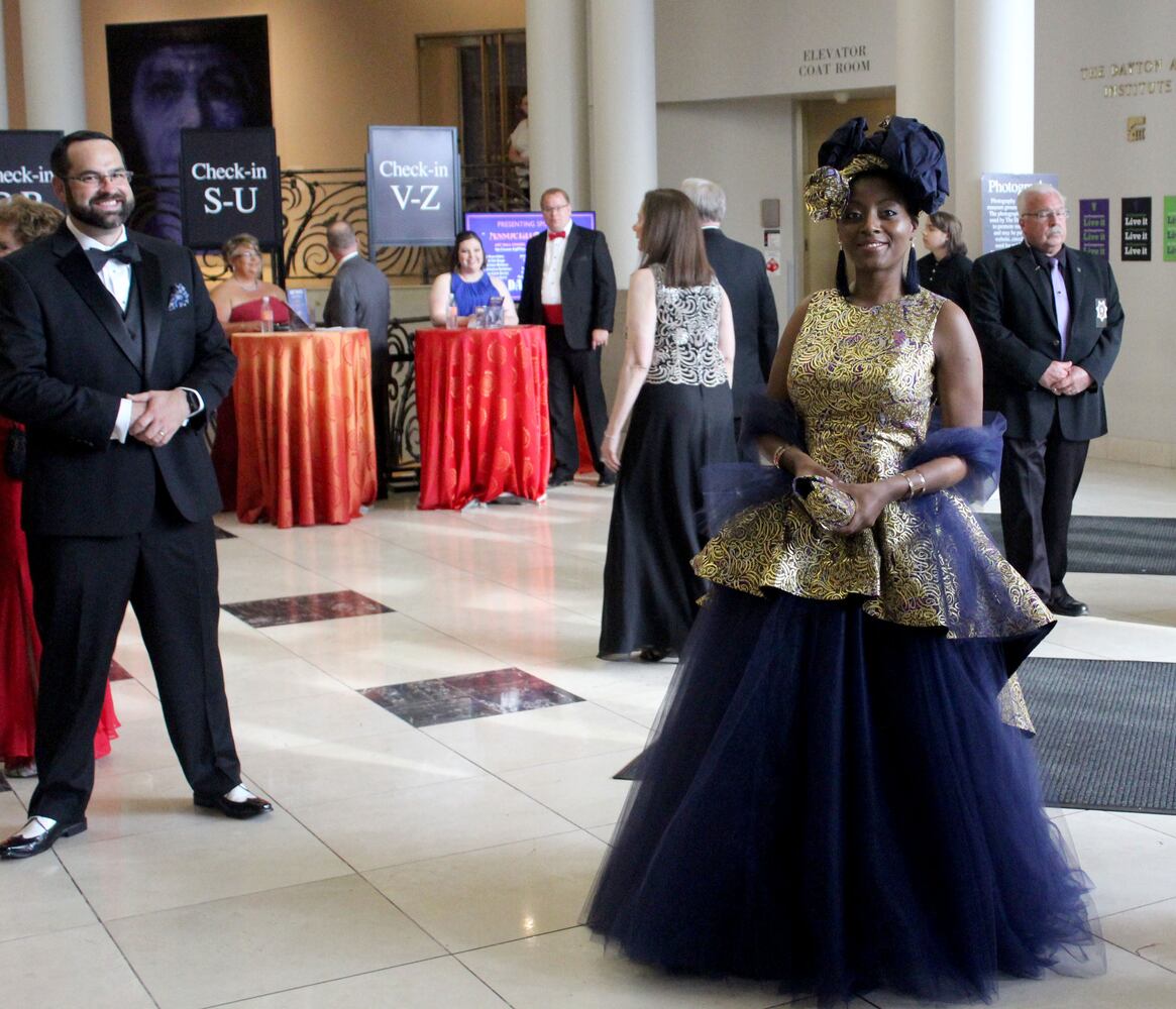 Photos: Glamour at  Art Ball 2018