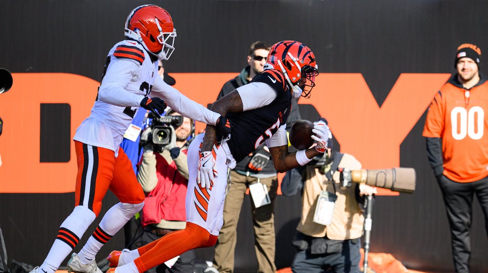 Cincinnati Bengals wide receiver Tee Higgins makes a one-handed catch for a touchdown in the second quarter of their game against the Cleveland Browns on Sunday, Jan. 4, 2026 at Paycor Stadium. The Browns won 20-18. JEREMY MILLER / CONTRIBUTED PHOTO