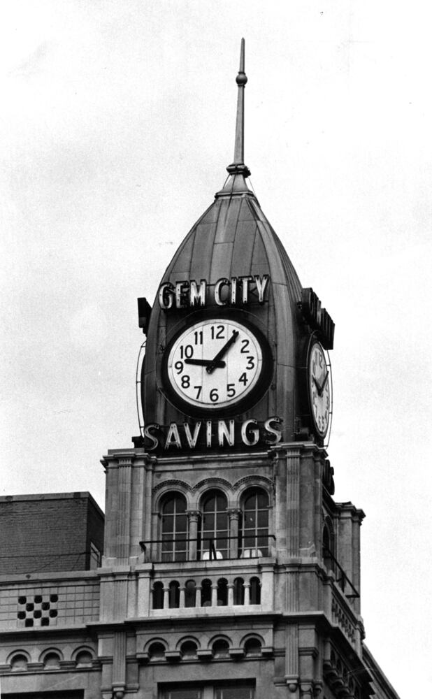 Callahan clock