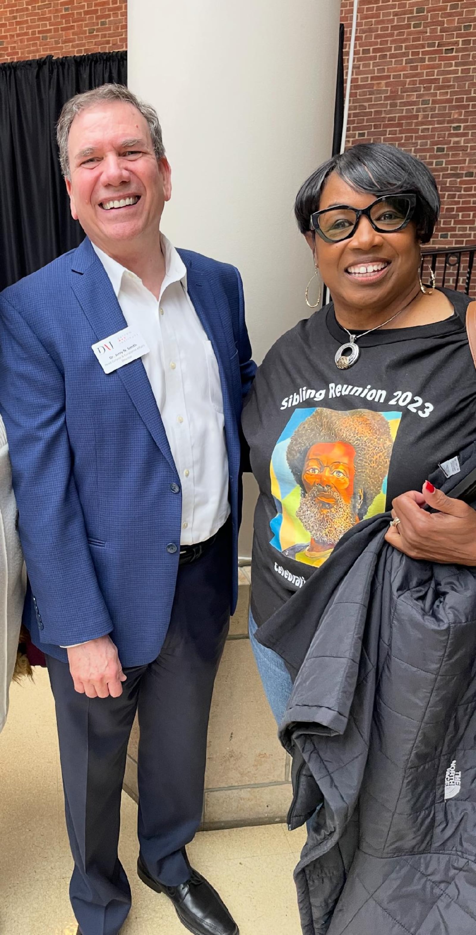 Dayton Art Institute chief curator Jerry Smith was impressed by a shirt featuring the work of Curtis Barnes, Sr. and worn by his daughter Diana. Their first interaction led to the current exhibit at the DAI,  CONTRIBUTED,