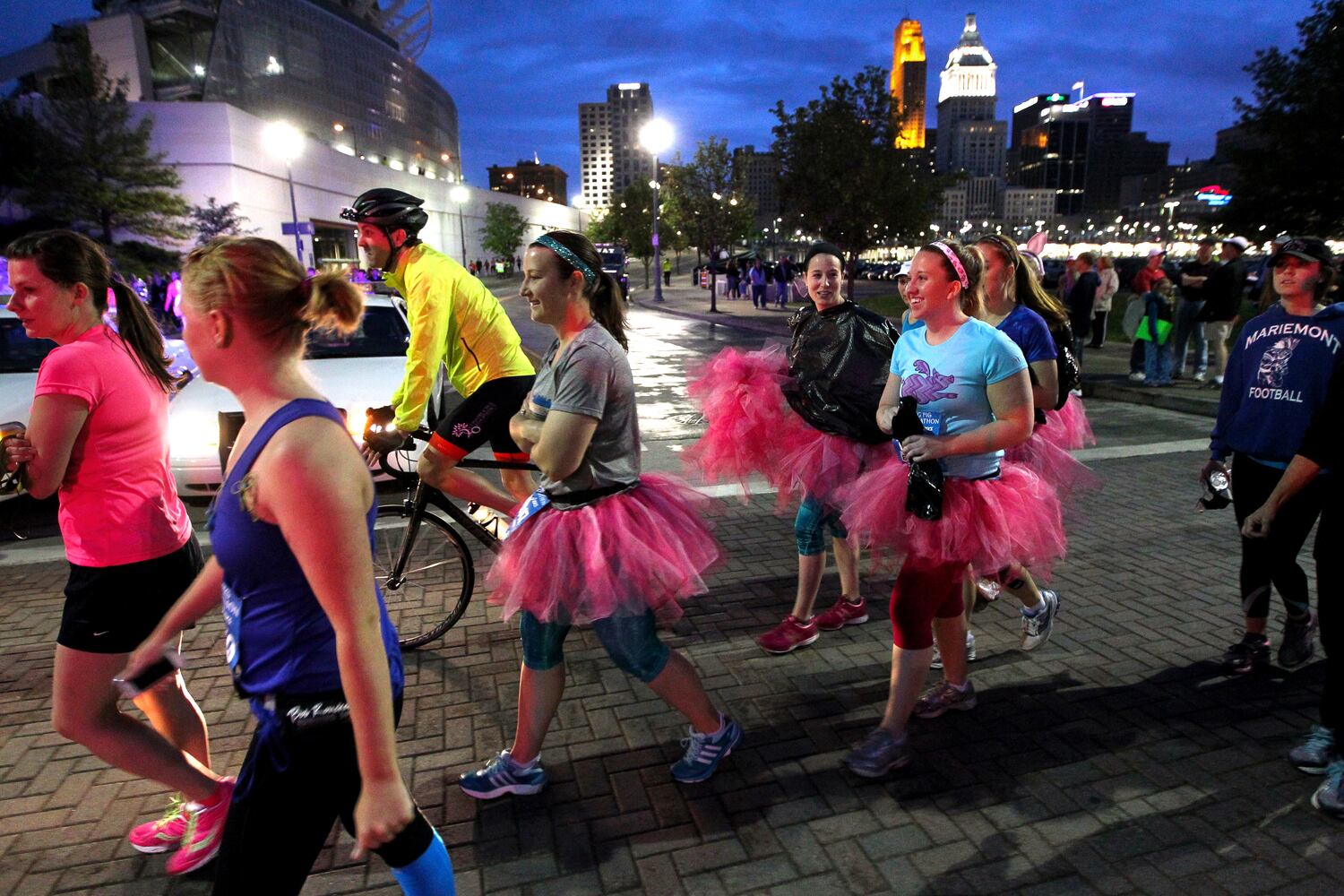 5 things to know before Sunday’s Flying Pig Marathon