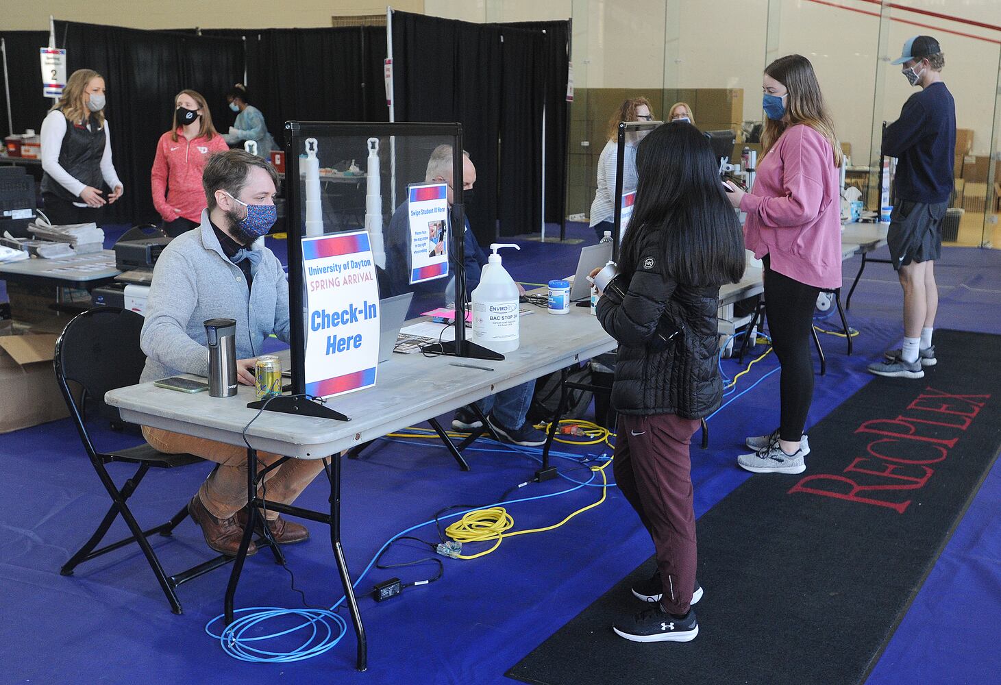 UD students return to campus