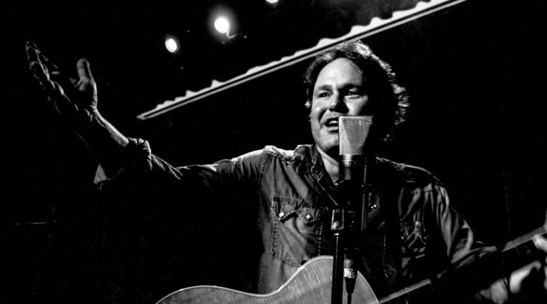 Victoria Theatre Association presents singer-songwriter Martin Sexton in a solo concert at PNC Arts Annex in Dayton on Thursday, April 11. CONTRIBUTED