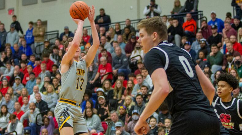 Centerville's Tom House shoots from 3-point range against SoCal Academy at Flyin' To The Hoop on Jan. 16. On Saturday at Akron St. Vincent-St. Mary, House made three 3-pointers in the fourth quarter to rally the Elks to victory. Jeff Gilbert/CONTRIBUTED