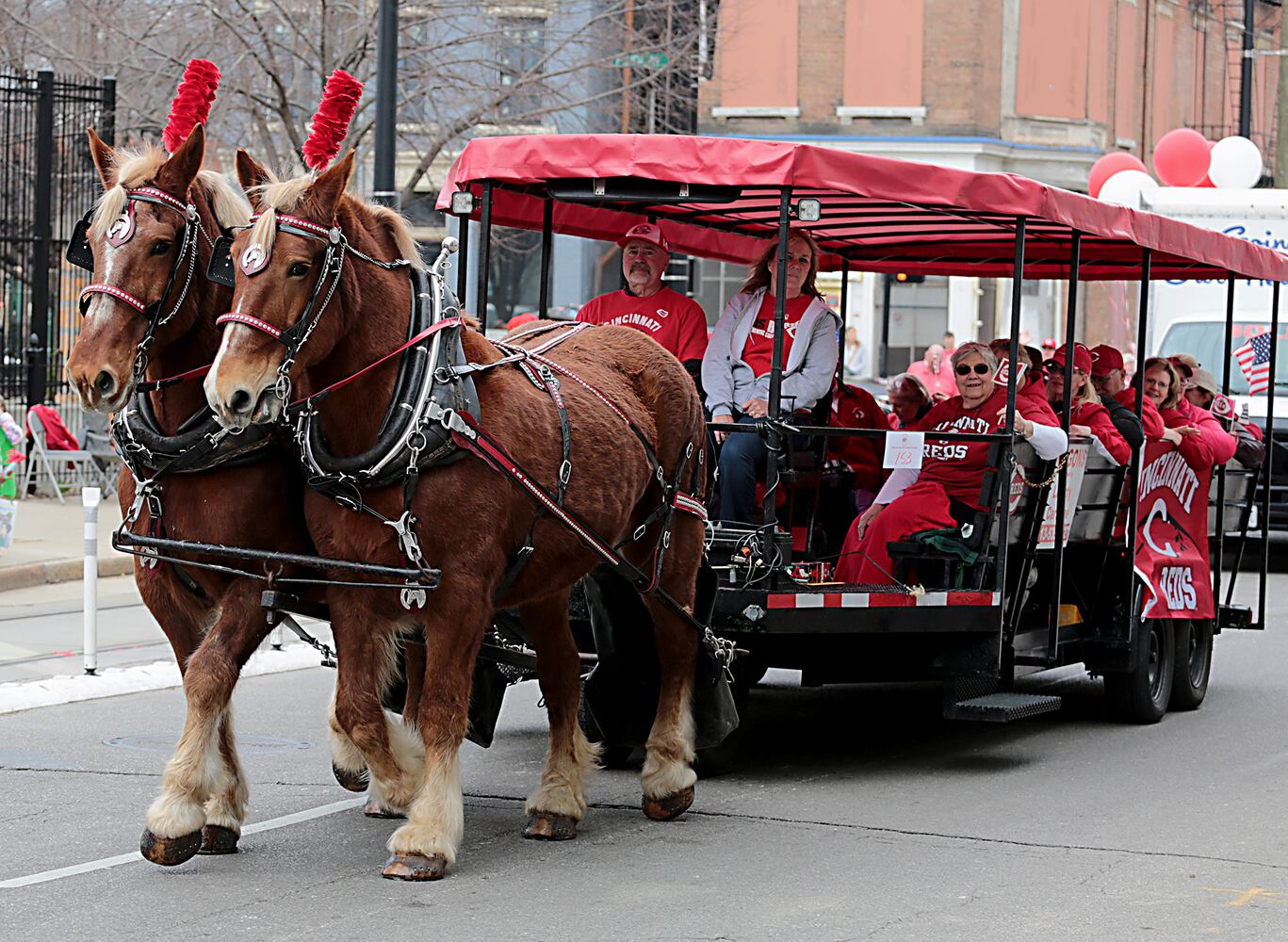 PHOTOS: Cincinnati Reds Opening Day Parade