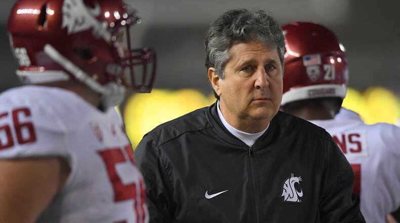 BERKELEY, CA - OCTOBER 13: Head coach Mike Leach of the Washington State Cougars looks on while his team warms up during pregame warm ups prior to playing the California Golden Bears in an NCAA football game at California Memorial Stadium on October 13, 2017 in Berkeley, California. (Photo by Thearon W. Henderson/Getty Images)