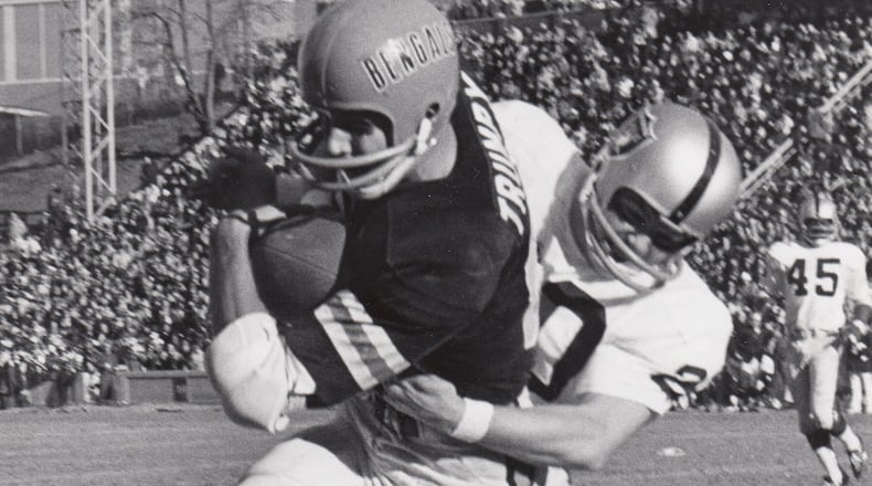 Bob Trumpy of the Cincinnati Bengals plays in a game against the Raiders during the 1968 season. WALLY NELSON / STAFF