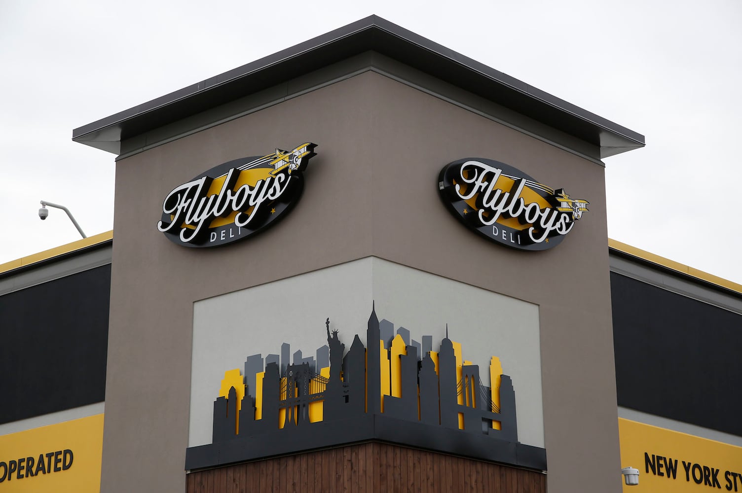 Sneak peek inside Beavercreek's newest deli