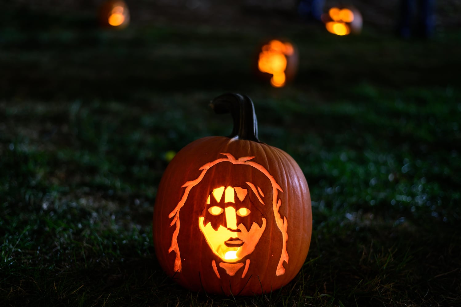 PHOTOS: 2025 Stoddard Avenue Pumpkin Glow