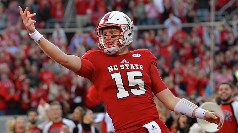 during their game at Carter Finley Stadium on November 25, 2017 in Raleigh, North Carolina.