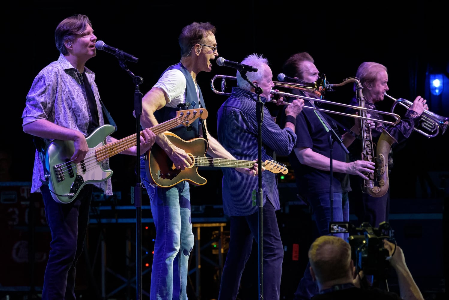 PHOTOS: Chicago live at Rose Music Center
