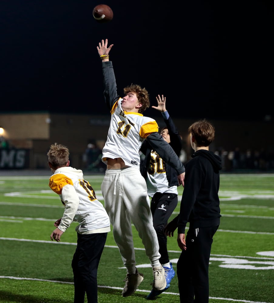 Alter Badin football