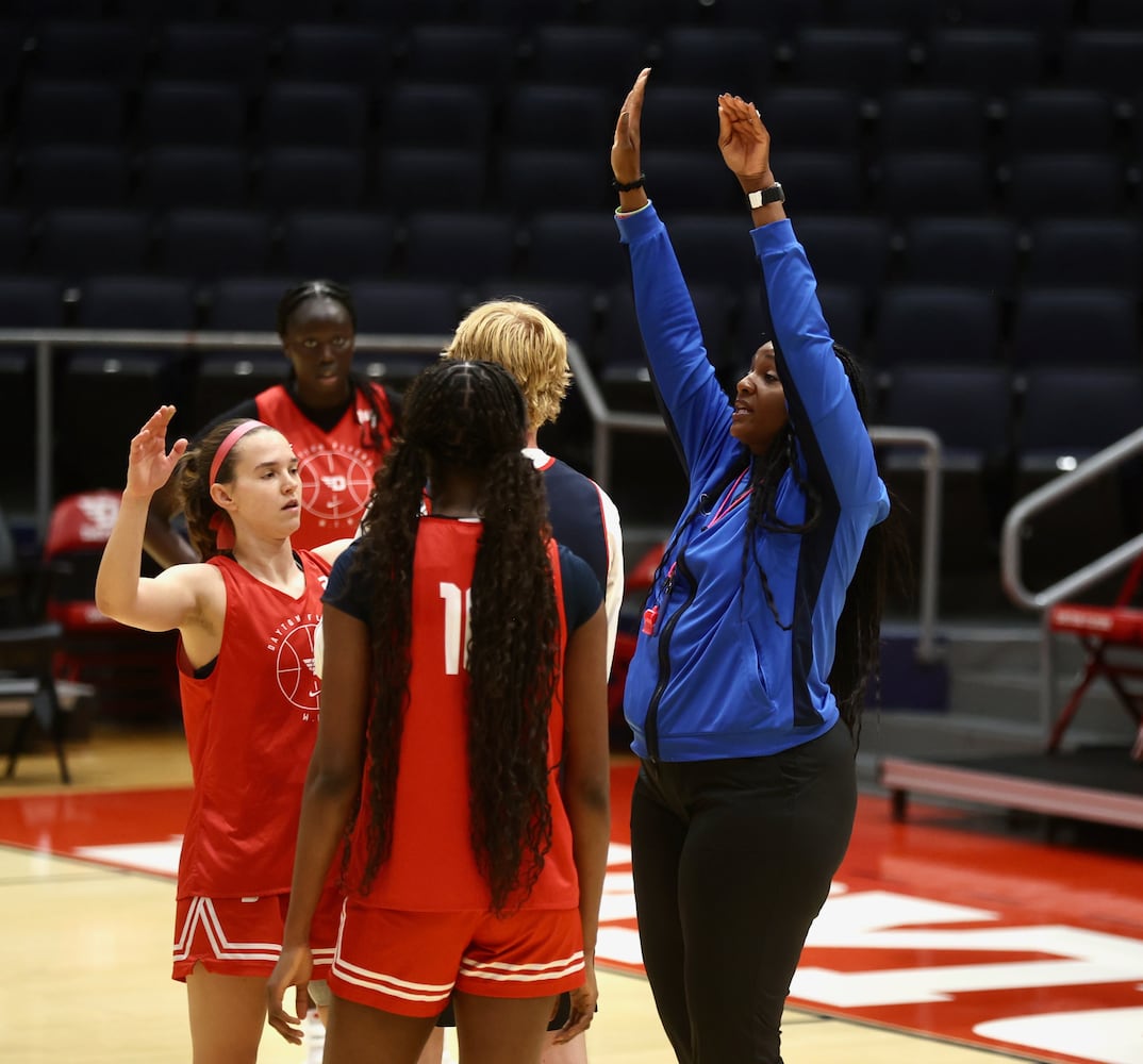 Dayton women's basketball